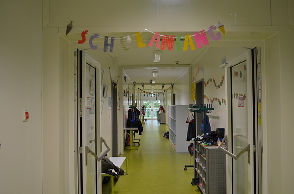 Die Flure sind geschm&uuml;ckt