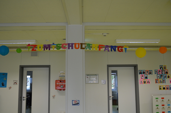 Geschm&uuml;cktes Foyer zum Schulanfang